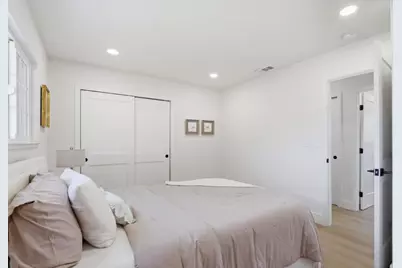 321 McCovey Ln, San Jose, CA 95127 - Photo 32