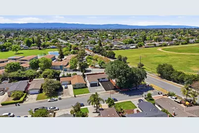 321 McCovey Ln, San Jose, CA 95127 - Photo 56