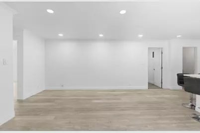 385 Pinefield Rd 385, San Jose, CA 95134 - Photo 10