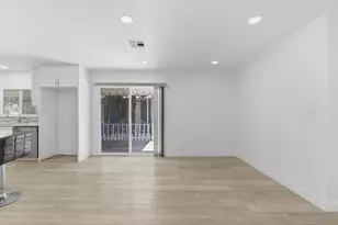 385 Pinefield Rd 385, San Jose, CA 95134 - Photo 12