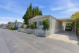 385 Pinefield Rd 385, San Jose, CA 95134 - Photo 32
