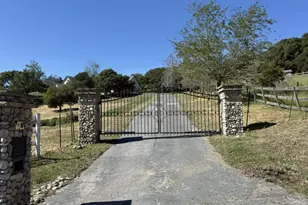215 Chateau Dr, Aromas, CA 95004 - Photo 52