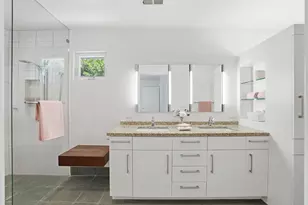 621 Wellsbury Way, Palo Alto, CA 94306 - Photo 22