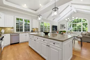 202 Felton Dr, Menlo Park, CA 94025 - Photo 18