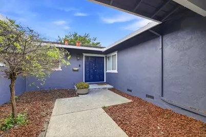 2337 Walden Sq, San Jose, CA 95124 - Photo 2
