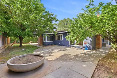 2337 Walden Sq, San Jose, CA 95124 - Photo 24