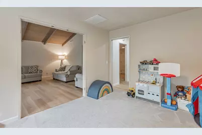 2337 Walden Sq, San Jose, CA 95124 - Photo 10