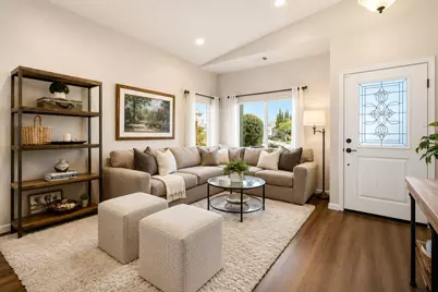 1691 Albany Ct, Hollister, CA 95023 - Photo 6