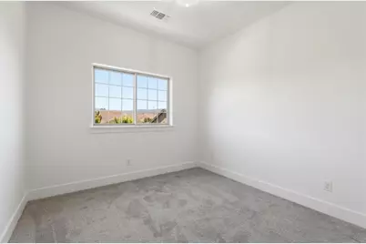 1007 Amore St, Hollister, CA 95023 - Photo 40