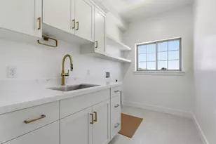 1007 Amore St, Hollister, CA 95023 - Photo 38