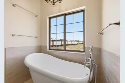 1001 Amore St, Hollister, CA 95023 - Photo 32