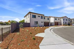 1001 Amore St, Hollister, CA 95023 - Photo 4