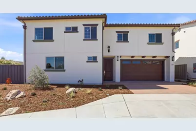 1001 Amore St, Hollister, CA 95023 - Photo 2