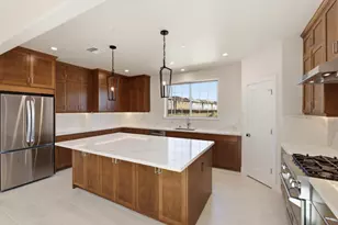 1001 Amore St, Hollister, CA 95023 - Photo 12