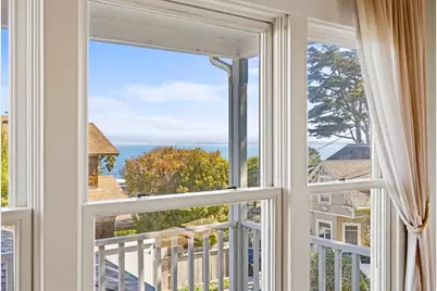 218 4th St, Pacific Grove, CA 93950 - Photo 8
