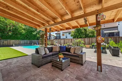 760 W 9th St, Gilroy, CA 95020 - Photo 22