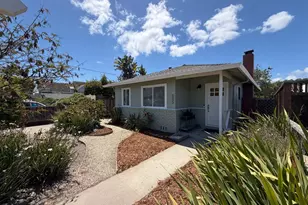 585 36th Ave, Santa Cruz, CA 95062 - Photo 2