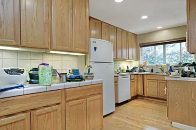 558 Lassen St, Los Altos, CA 94022 - Photo 22