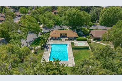 215 Red Oak Dr G, Sunnyvale, CA 94086 - Photo 32