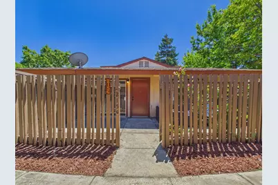 215 Red Oak Dr G, Sunnyvale, CA 94086 - Photo 2