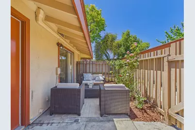 215 Red Oak Dr G, Sunnyvale, CA 94086 - Photo 24