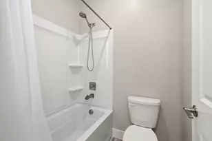16141 Riverton Ave, Lathrop, CA 95330 - Photo 42