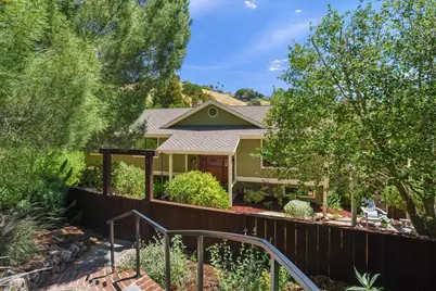 16565 Oak View Cir, Morgan Hill, CA 95037 - Photo 2