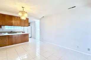 150 Checkers Dr, San Jose, CA 95116 - Photo 10