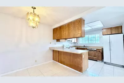 150 Checkers Dr, San Jose, CA 95116 - Photo 12