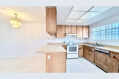 150 Checkers Dr, San Jose, CA 95116 - Photo 8