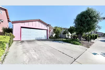 150 Checkers Dr, San Jose, CA 95116 - Photo 2