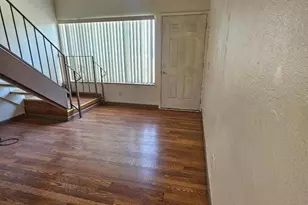 820 Illinois Ave 16, Los Banos, CA 93635 - Photo 4