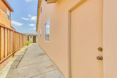 470 Cascade Way, Salinas, CA 93906 - Photo 18