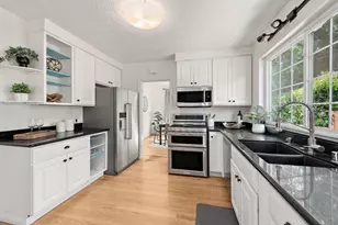 234 Madison Ave, Redwood City, CA 94061 - Photo 8