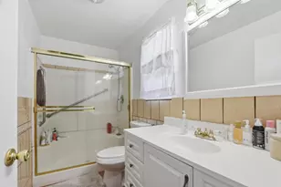 1825 Mayfair Pl, San Jose, CA 95116 - Photo 10