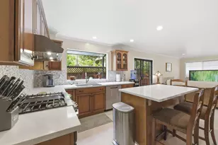 354 Vallejo St, El Granada, CA 94018 - Photo 16
