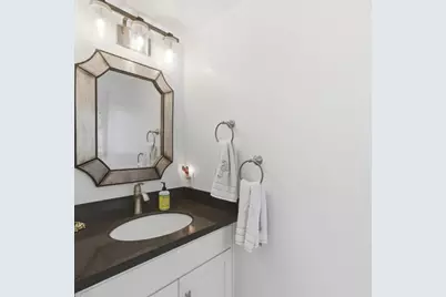354 Vallejo St, El Granada, CA 94018 - Photo 22