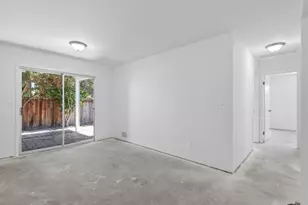 560 Cedar Dr, Watsonville, CA 95076 - Photo 10