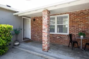 1029 Lupin (Lower) Way, San Carlos, CA 94070 - Photo 4