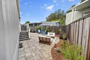 1555 Merrill St 16, Santa Cruz, CA 95062 - Photo 4