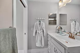 1555 Merrill St 16, Santa Cruz, CA 95062 - Photo 12