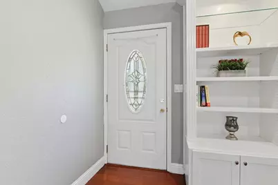 597 Oldbrook Ct, San Jose, CA 95111 - Photo 2