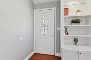 597 Oldbrook Ct, San Jose, CA 95111 - Photo 2