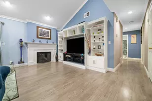 224 Cheris Dr, San Jose, CA 95123 - Photo 2