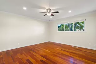 2045 Jefferson Dr, Gilroy, CA 95020 - Photo 6