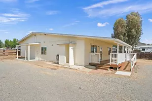 2045 Jefferson Dr, Gilroy, CA 95020 - Photo 26