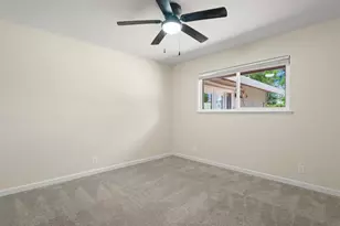 2045 Jefferson Dr, Gilroy, CA 95020 - Photo 14