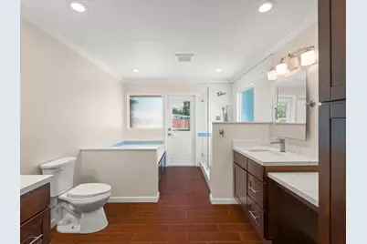 2045 Jefferson Dr, Gilroy, CA 95020 - Photo 8