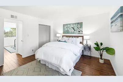 953 Diaz Ln, Foster City, CA 94404 - Photo 22