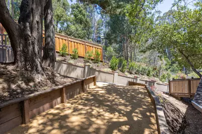 1050 Merner Rd, Hillsborough, CA 94010 - Photo 76